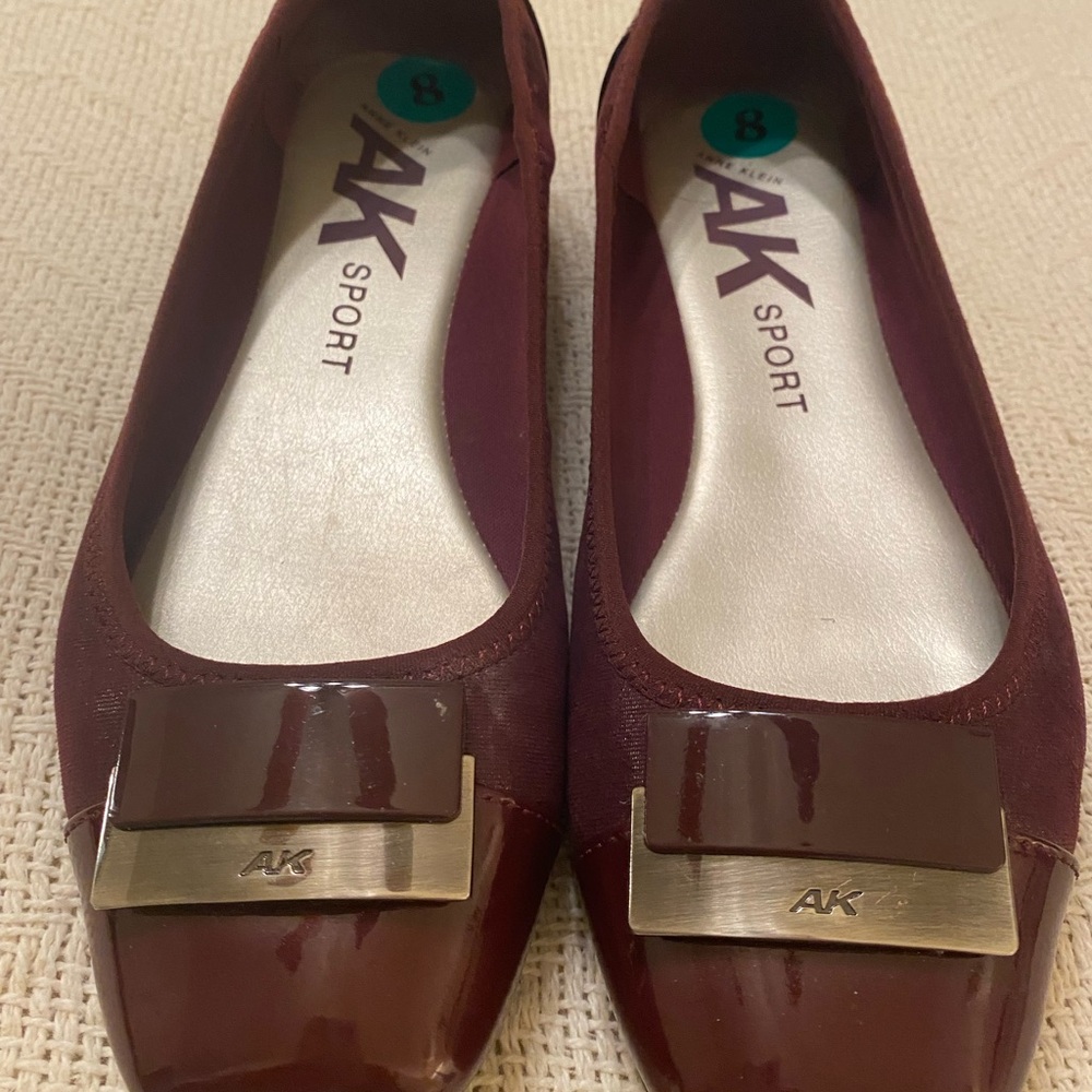 Maroon Anne Klein sport flats, $12. Size 8.
